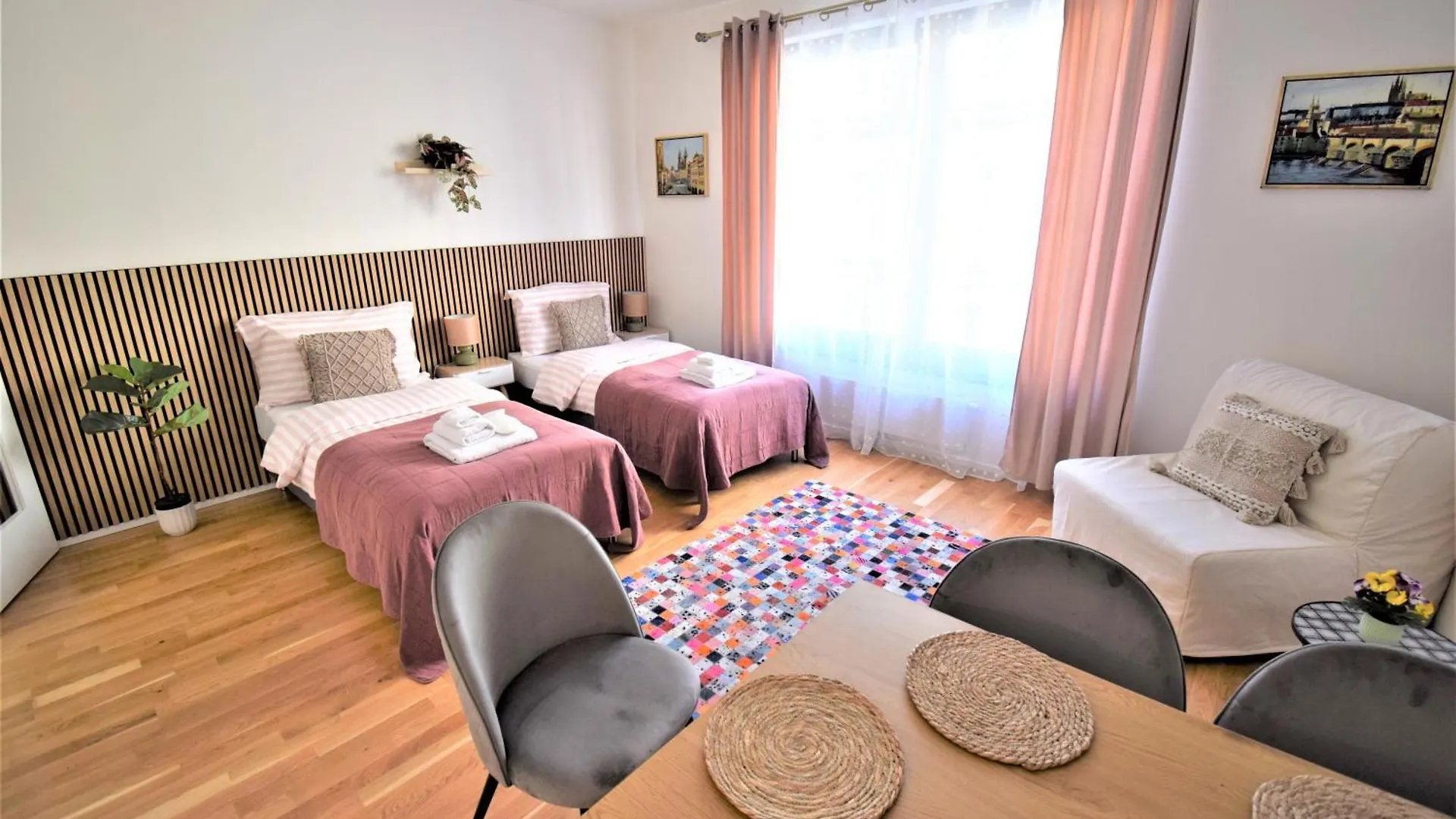 Jasminn Apartments Praga